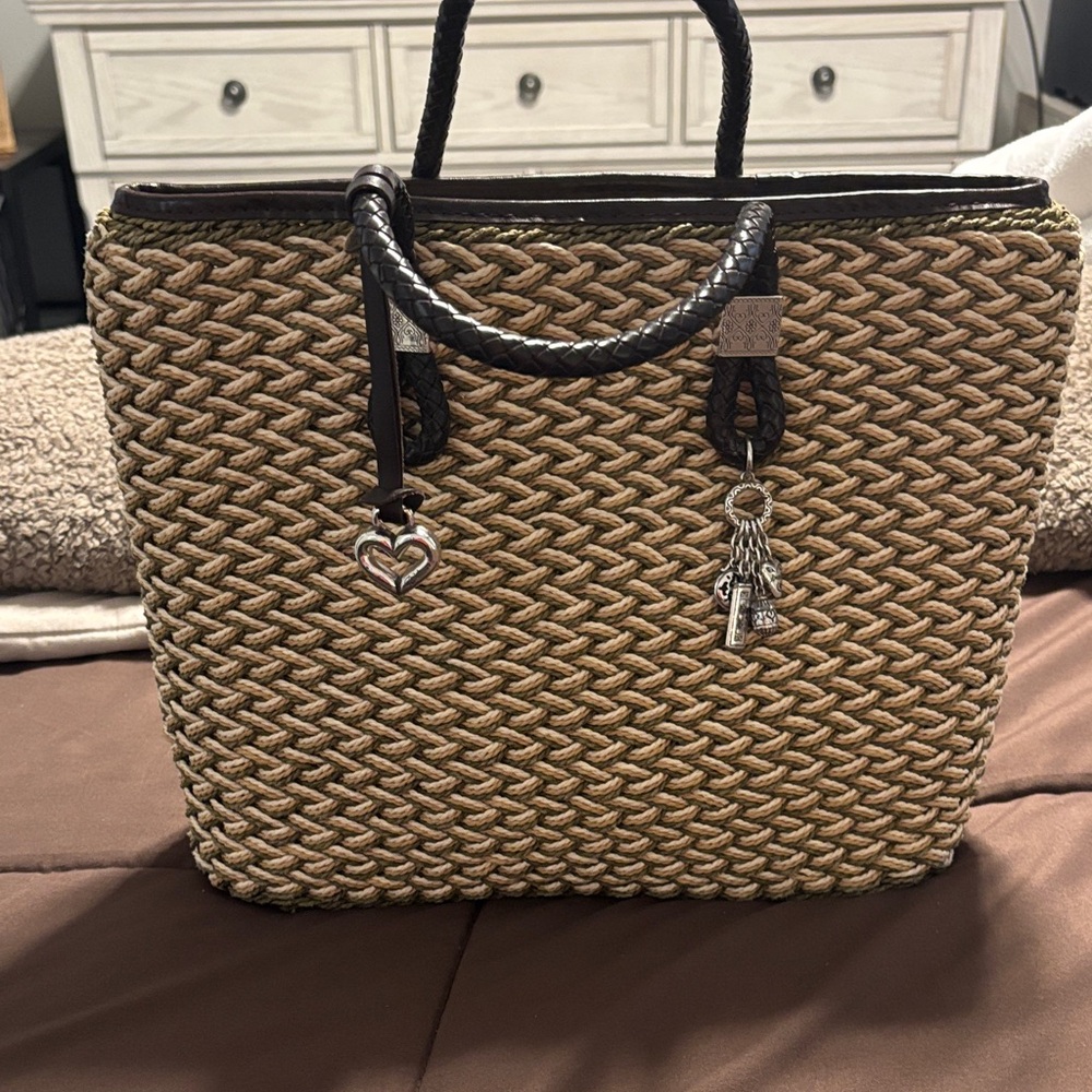Stylish Tan Woven Tote Bag